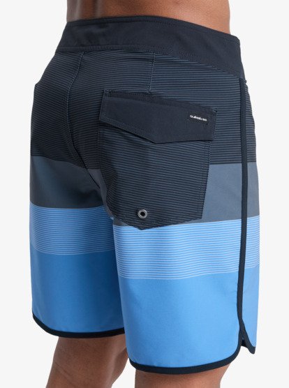 Surfsilk Scallop 18" - Boardshorts for Men  EQYBS04921