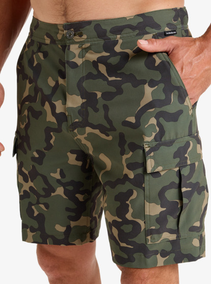 Half 19" - Hybrid Shorts for Men  EQYHY03884