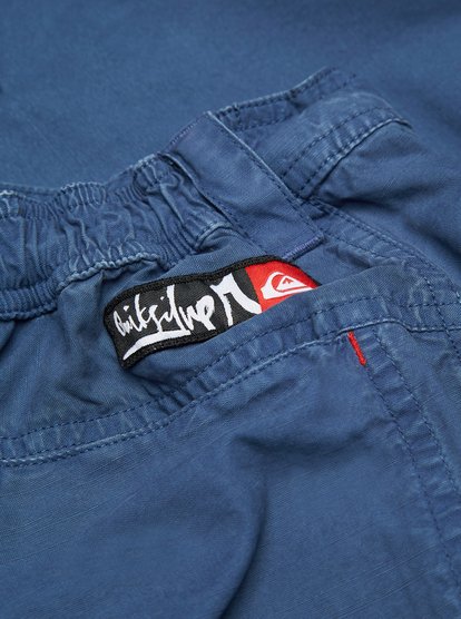 YG Thunderstruck  EQYNP03349