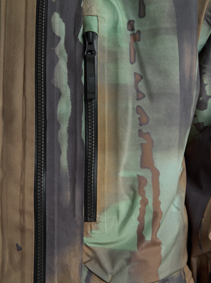 Highline Pro 3L GORE-TEX® - Technical Snow Jacket for Men  EQYTJ03499