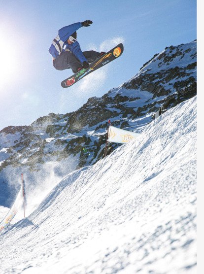 Banging Bees 10K - Technical Snow Jacket for Men  EQYTJ03519