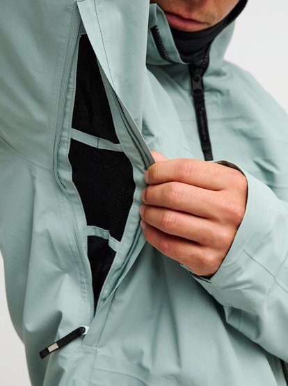 Highline Pro 3L GORE-TEX&reg;  EQYTJ03544