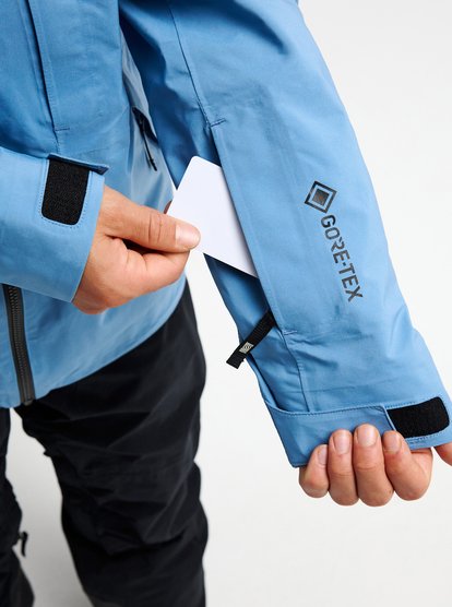Forever Stretch GORE-TEX&reg;  EQYTJ03549