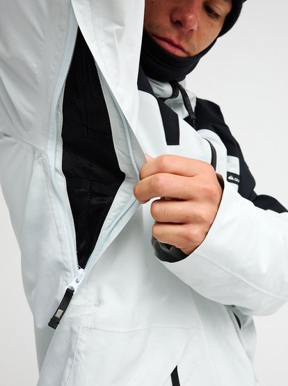 Forever Stretch GORE-TEX&reg;  EQYTJ03549