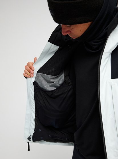Forever Stretch GORE-TEX&reg;  EQYTJ03549