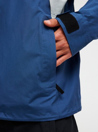 Young Guns GORE-TEX&reg;  EQYTJ03554