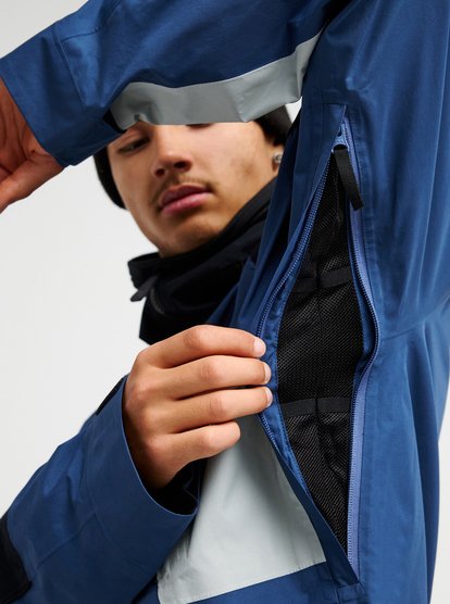 Young Guns GORE-TEX&reg;  EQYTJ03554