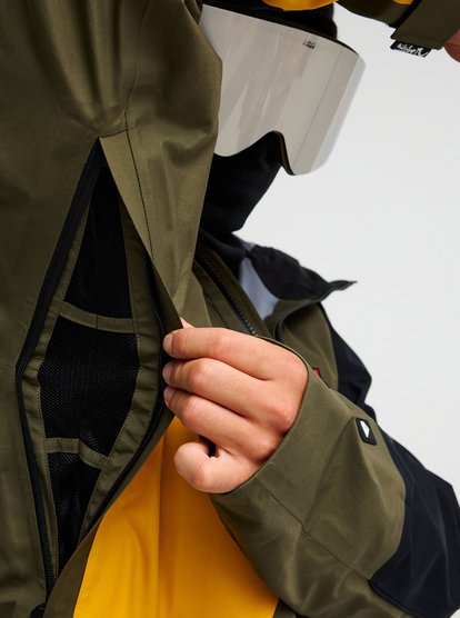 Young Guns GORE-TEX&reg; 3L  EQYTJ03565