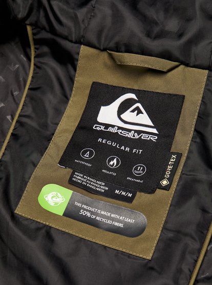 Overcast GORE-TEX&reg;  EQYTJ03567