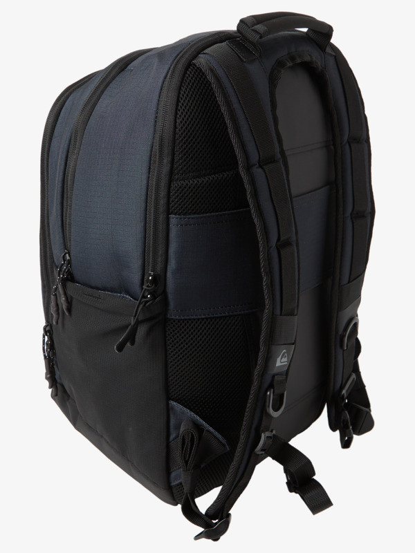 Freeday 28L - Large Technical Backpack for Men  AQYBP03153