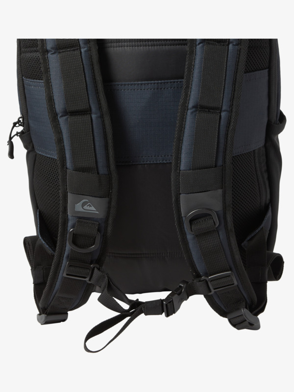 Freeday 28L - Large Technical Backpack for Men  AQYBP03153