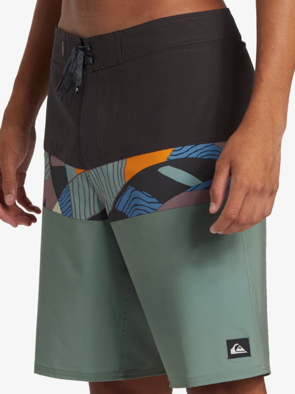 Surfsilk Panel 20" - Board Shorts for Men  AQYBS03635