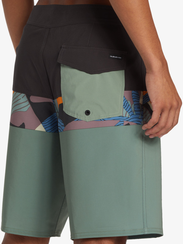 Surfsilk Panel 20" - Board Shorts for Men  AQYBS03635