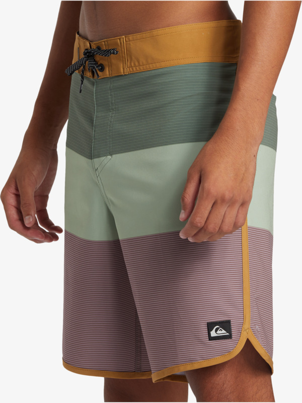 Surfsilk Tijuana 19" - Board Shorts for Men AQYBS03653