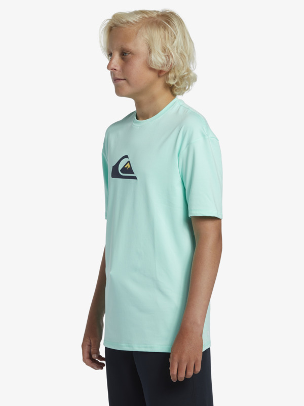 Solid Streak - Short Sleeve UPF 50 Surf T-Shirt for Boys 8-16  EQBWR03227