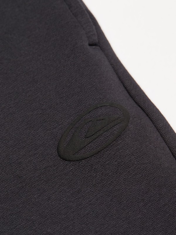 Grip  EQKFB03127