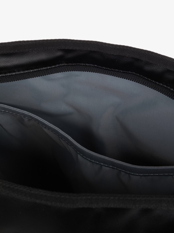 Commute Lite Plus 37L  EQYBP03764