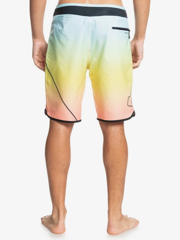 Surfsilk New Wave 20" - Board Shorts for Men  EQYBS04554