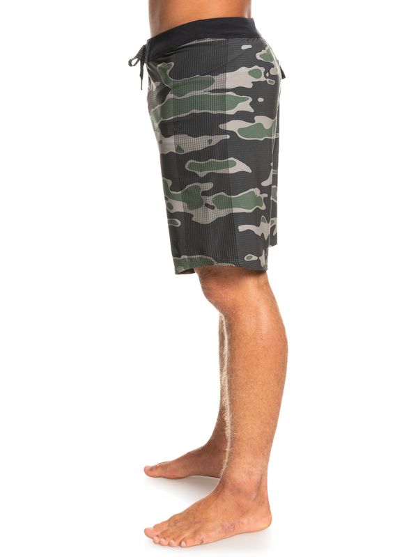 Highlite Arch 19" - Board Shorts for Men  EQYBS04648