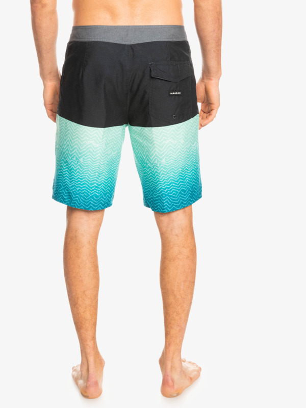 Everyday Five 0 20" - Board Shorts for Men  EQYBS04676