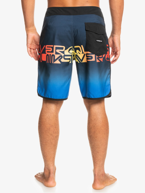 Everyday Scallop 19" - Board Shorts for Men  EQYBS04678