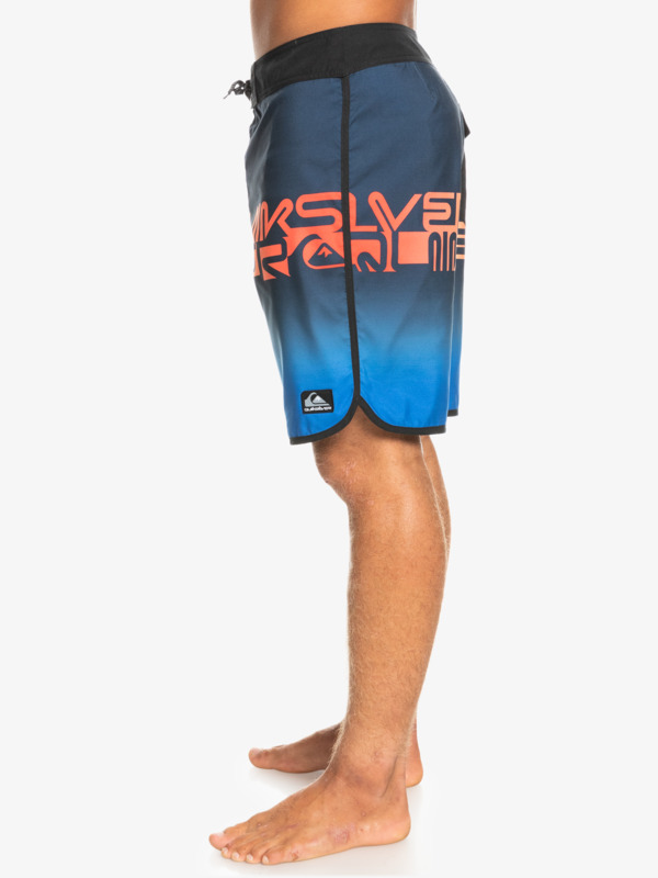 Everyday Scallop 19" - Board Shorts for Men  EQYBS04678