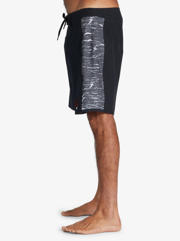 Quiksilver x Stranger Things Original Arch 1986 18" - Board Shorts for Men  EQYBS04752