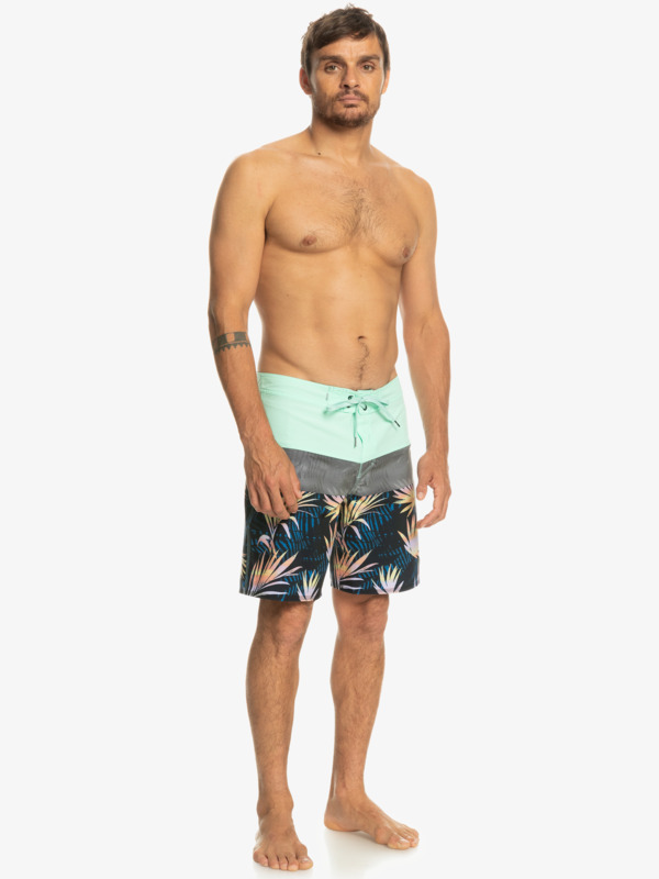 Surfsilk Panel 18" - Board Shorts for Men  EQYBS04780