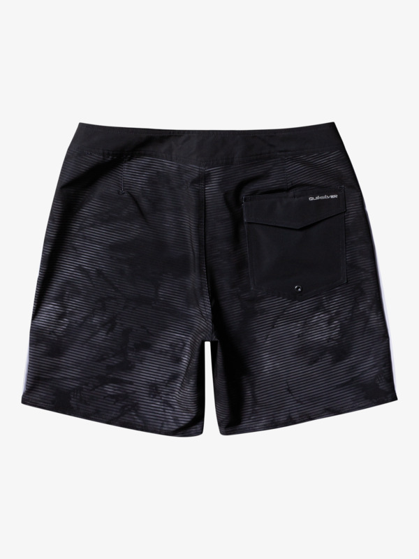 Surfsilk Massive 17" - Board Shorts for Men  EQYBS04782