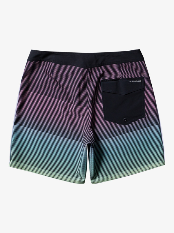 Surfsilk Massive 17" - Board Shorts for Men  EQYBS04782