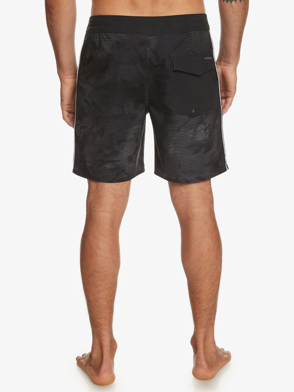 Surfsilk Massive 17" - Board Shorts for Men  EQYBS04782