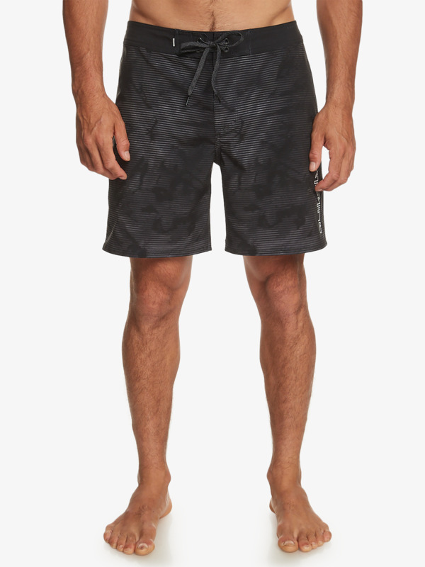 Surfsilk Massive 17" - Board Shorts for Men  EQYBS04782