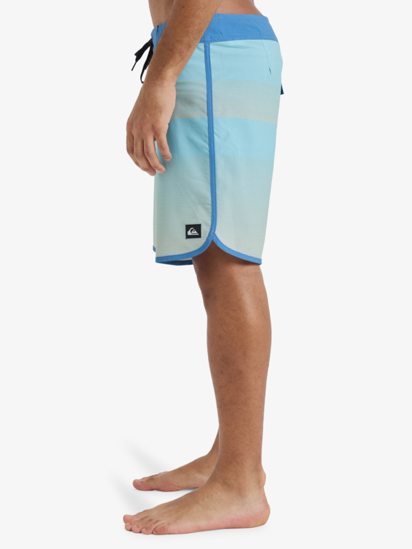 Surfsilk Scallop 18" - Board Shorts for Men  EQYBS04862