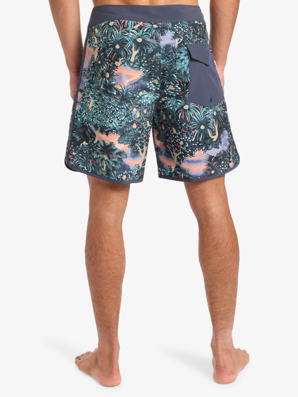 Surfsilk Scallop 18" - Board Shorts for Men  EQYBS04862