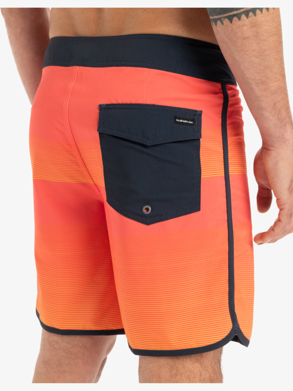 Surfsilk Scallop 18" - Board Shorts for Men  EQYBS04862