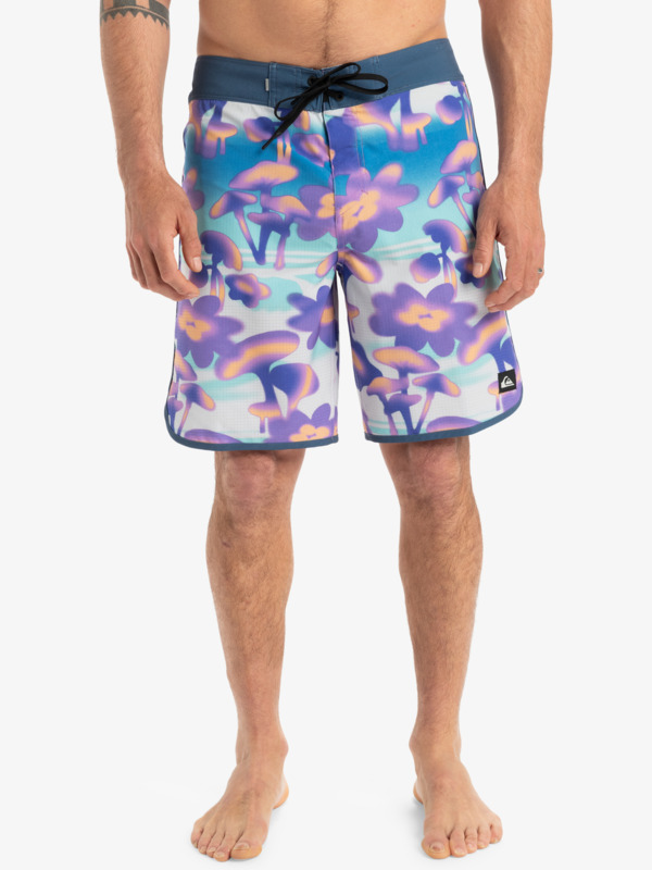 Highline Scallop 19" - Board Shorts for Men  EQYBS04865