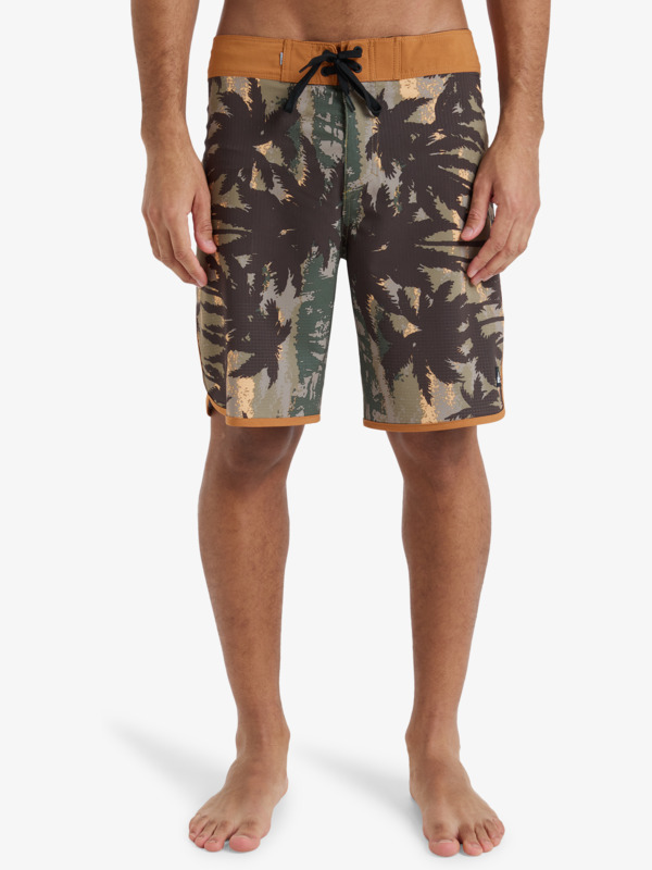 Highline Scallop 19" - Board Shorts for Men  EQYBS04865