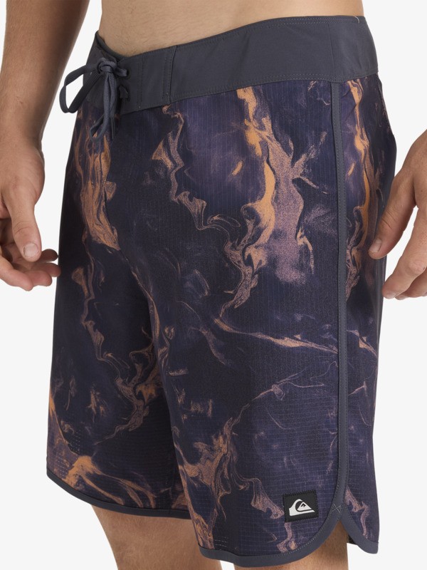 Highline Scallop 19" - Board Shorts for Men  EQYBS04865