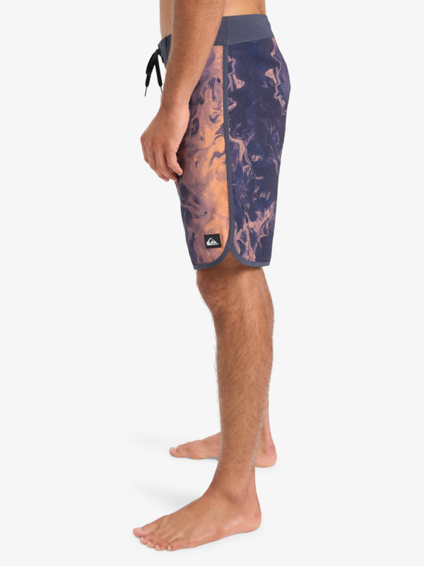 Highline Scallop 19" - Board Shorts for Men  EQYBS04865