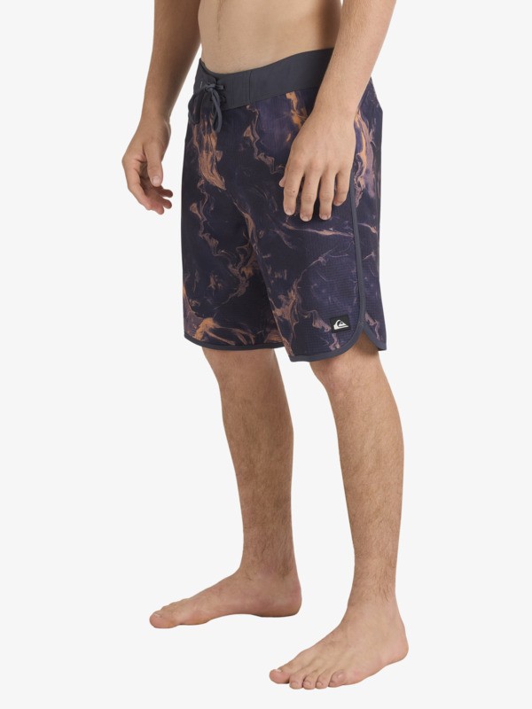 Highline Scallop 19" - Board Shorts for Men  EQYBS04865