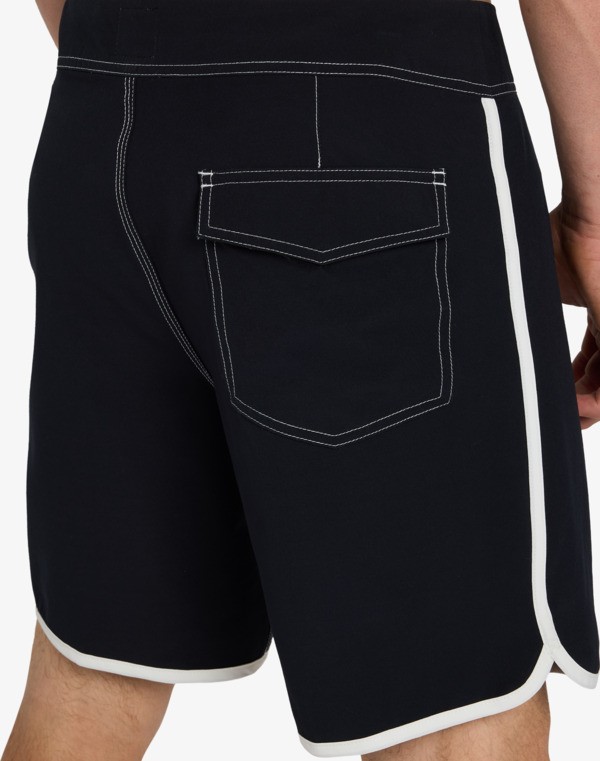 Original Scallop 18" - Board Shorts for Men  EQYBS04880