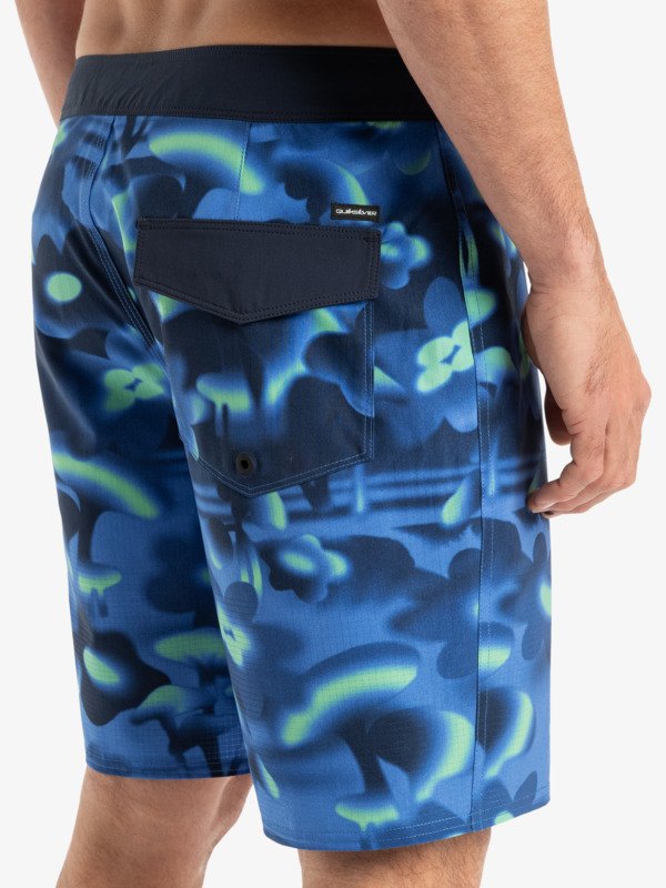 Highline Straight Leg 19" - Board Shorts for Men  EQYBS04881