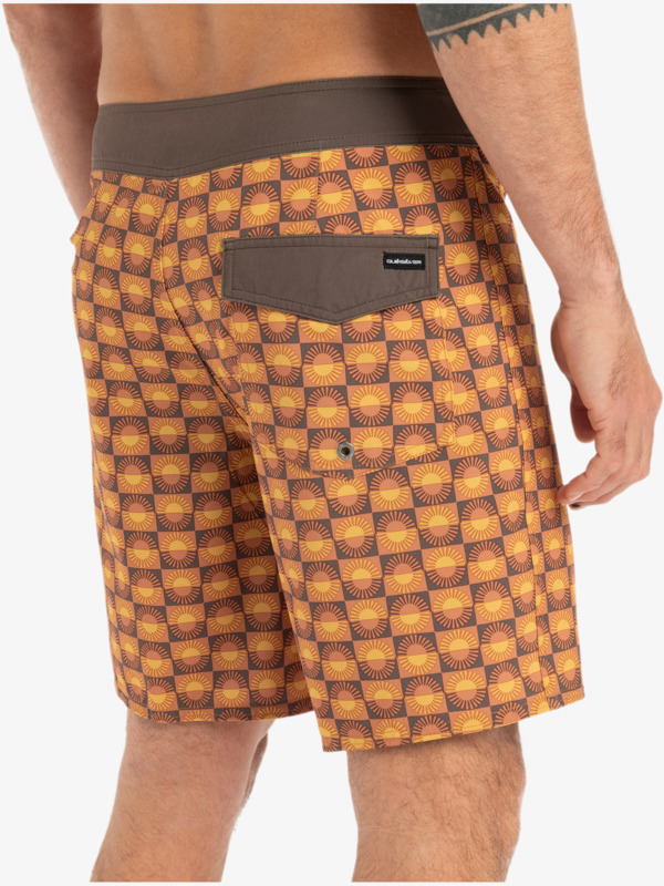 Surfsilk 18" - Board Shorts for Men  EQYBS04889