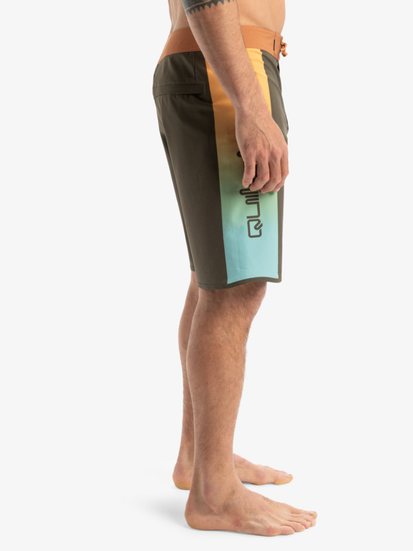 Surfsilk Holmes 20" - Board Shorts for Men  EQYBS04893