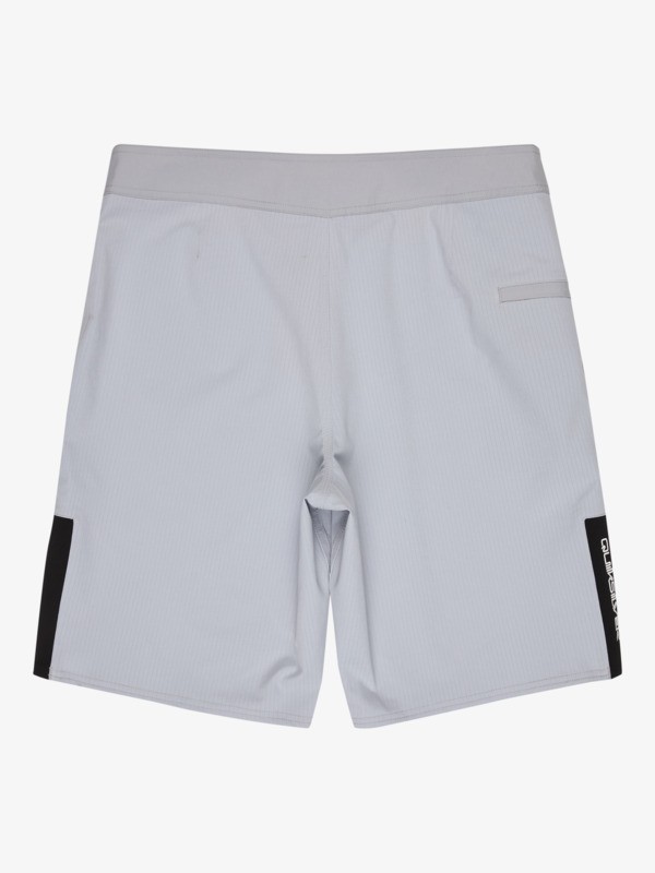 Highline Omni 19" - Board Shorts for Men  EQYBS04904