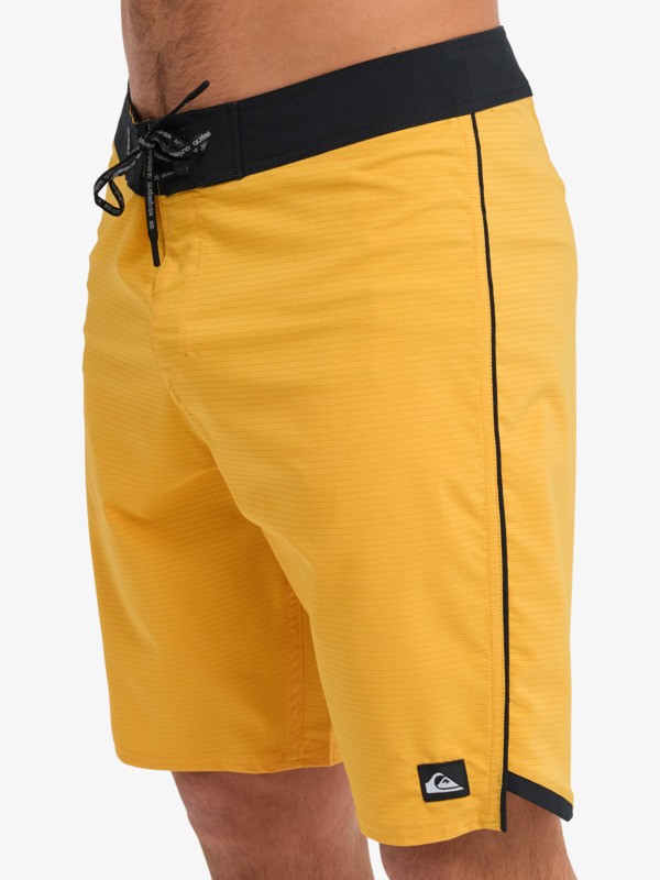 Highline 20 - Boardshorts for Men  EQYBS04916