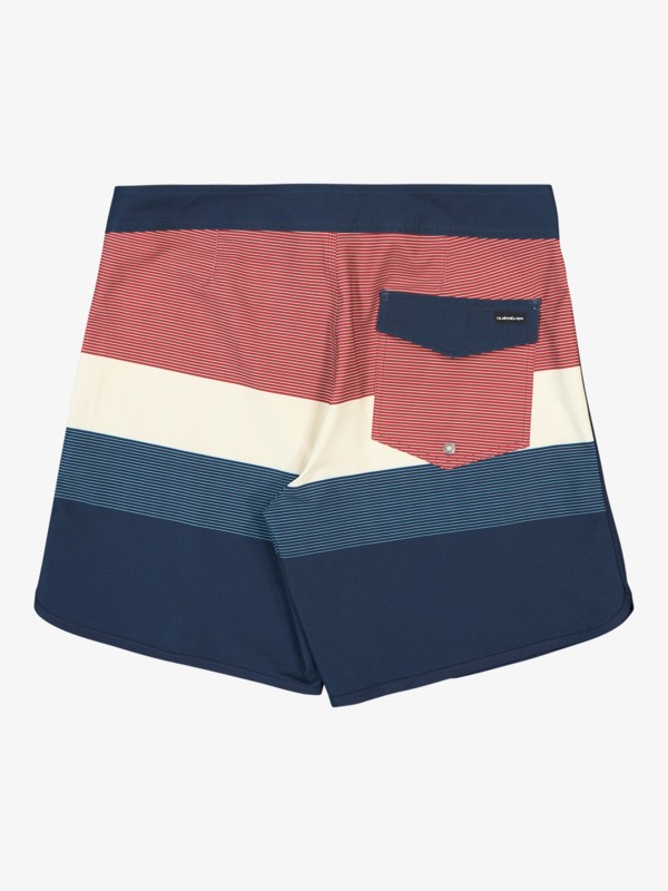 Surfsilk Scallop 18" - Boardshorts for Men  EQYBS04921