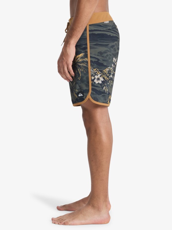 Surfsilk Scallop 18" - Boardshorts for Men  EQYBS04921