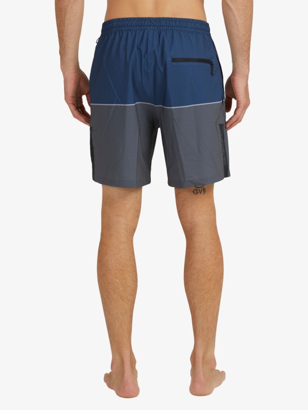 Omni Training 17" - Training Short for Men  EQYJV03897