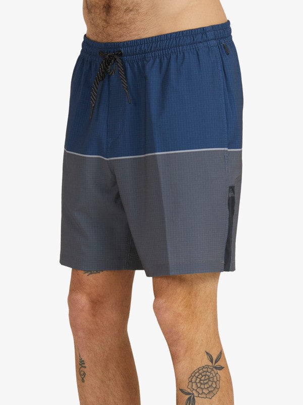 Omni Training 17" - Training Short for Men  EQYJV03897